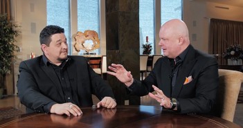 Eric Worre entrevista al magnífico Armand Puyolt