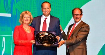 ARIIX recibe a más de 5000 de sus representantes en el Hong Kong World Convention