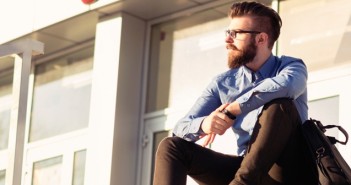 ¿Qué hace que una persona piense en convertirse en empresario?