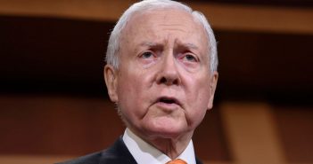 El legado del senador Orrin Hatch a la venta directa y el multinivel