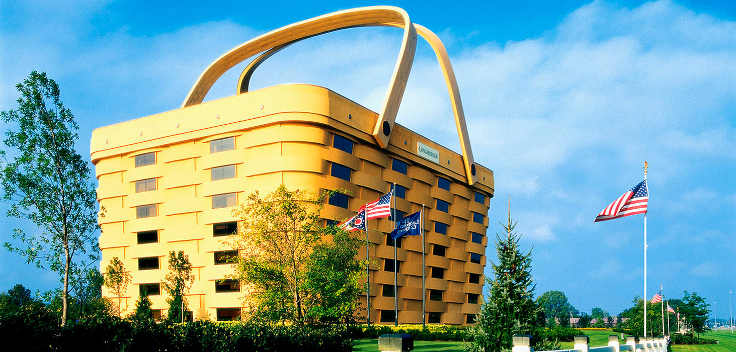 Este peculiar edificio, sede de Longaberger Company, está a la venta