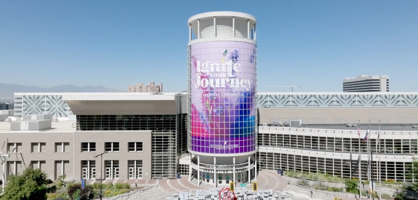 Young Living celebra su aniversario número 30 con espectacular ...